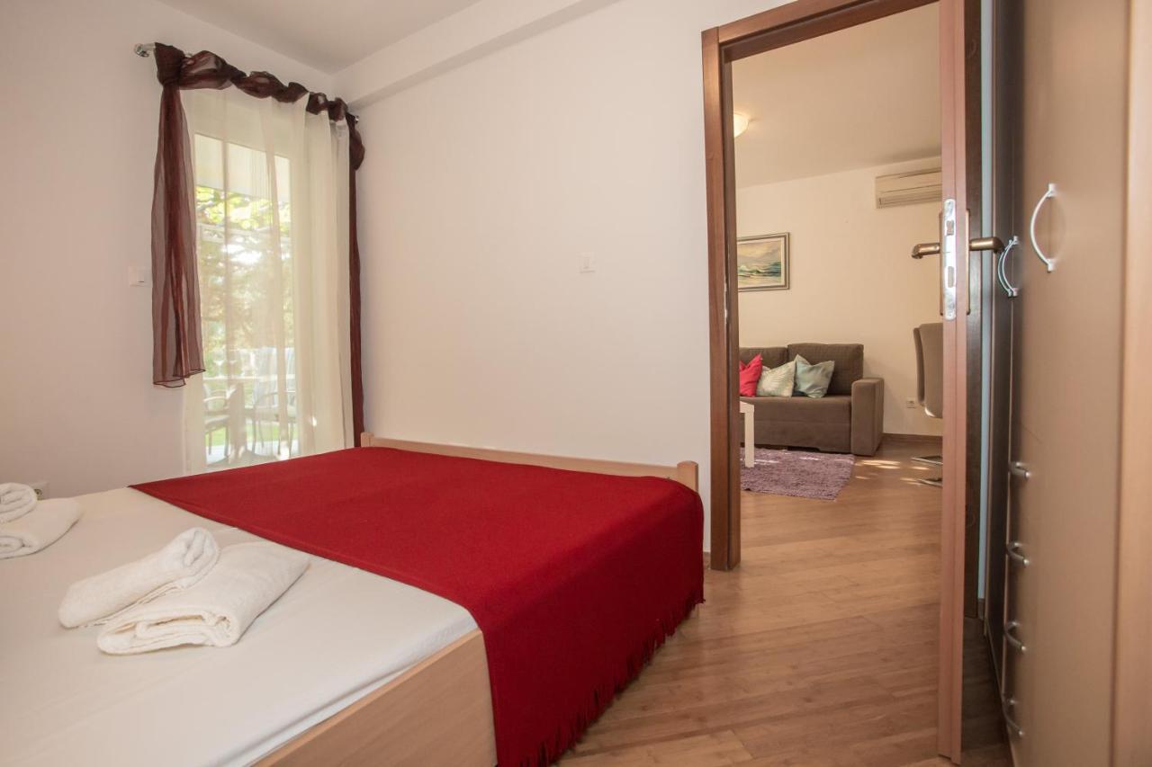 Apartment Bela 포레치 외부 사진